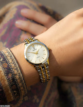 WHL00685 ZWA Round Bezel Women's Watch - WHL