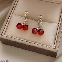 CEDH00665 YYZ Jerry Drop Earrings - CEDH