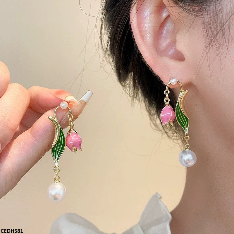 CEDH581 ZCD Flower/Pearl Drop Earrings  - CEDH