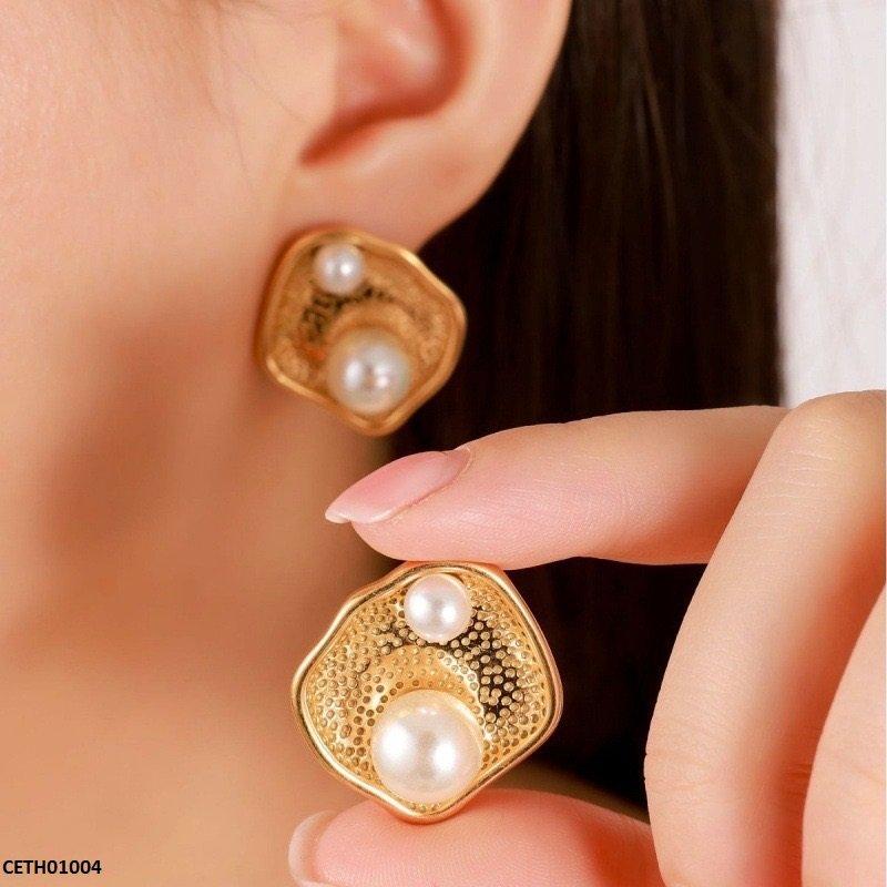 CETH01004 ZHL Large Pearl Stud Tops Pair - CETH