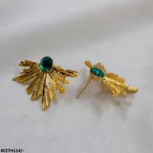 CETH114 YYE Peacock Leaft Studs - CETH