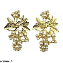 CETH191 ZLX Leaf n Pearl Studs - CETH