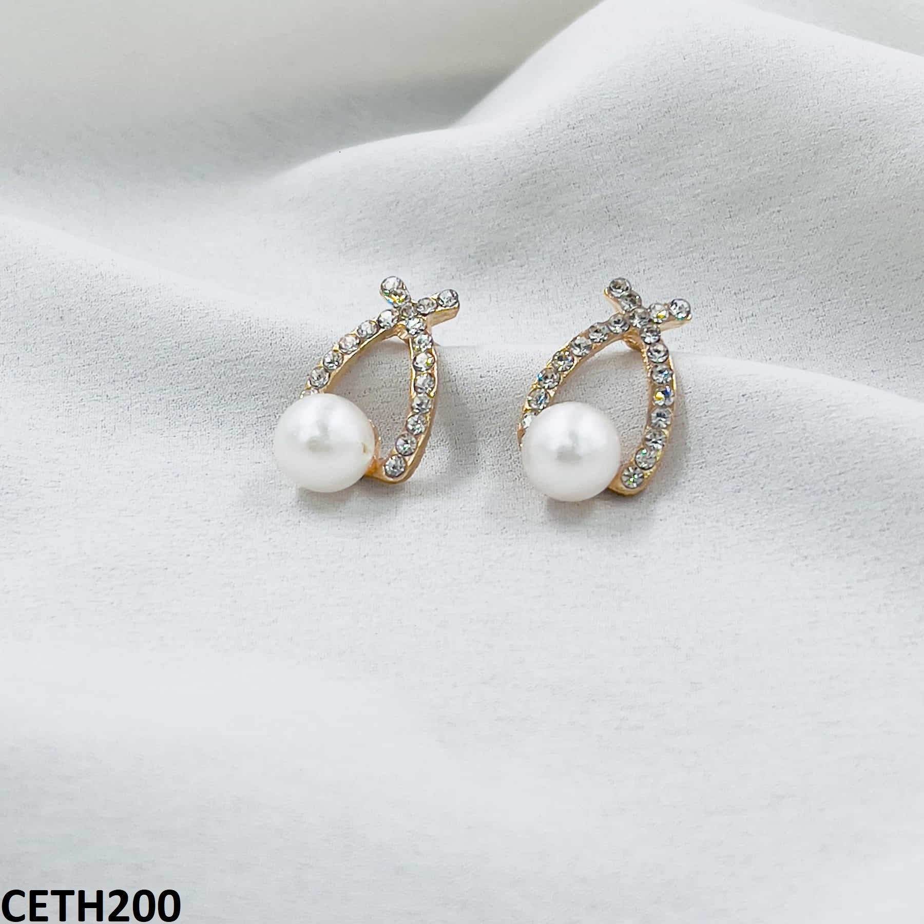 CETH200 SGC Cross Pearl Stud Tops Pair - CETH