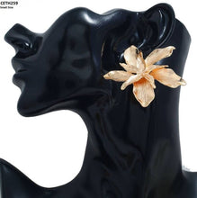 CETH259 JMN Flower Tops Pair - CETH