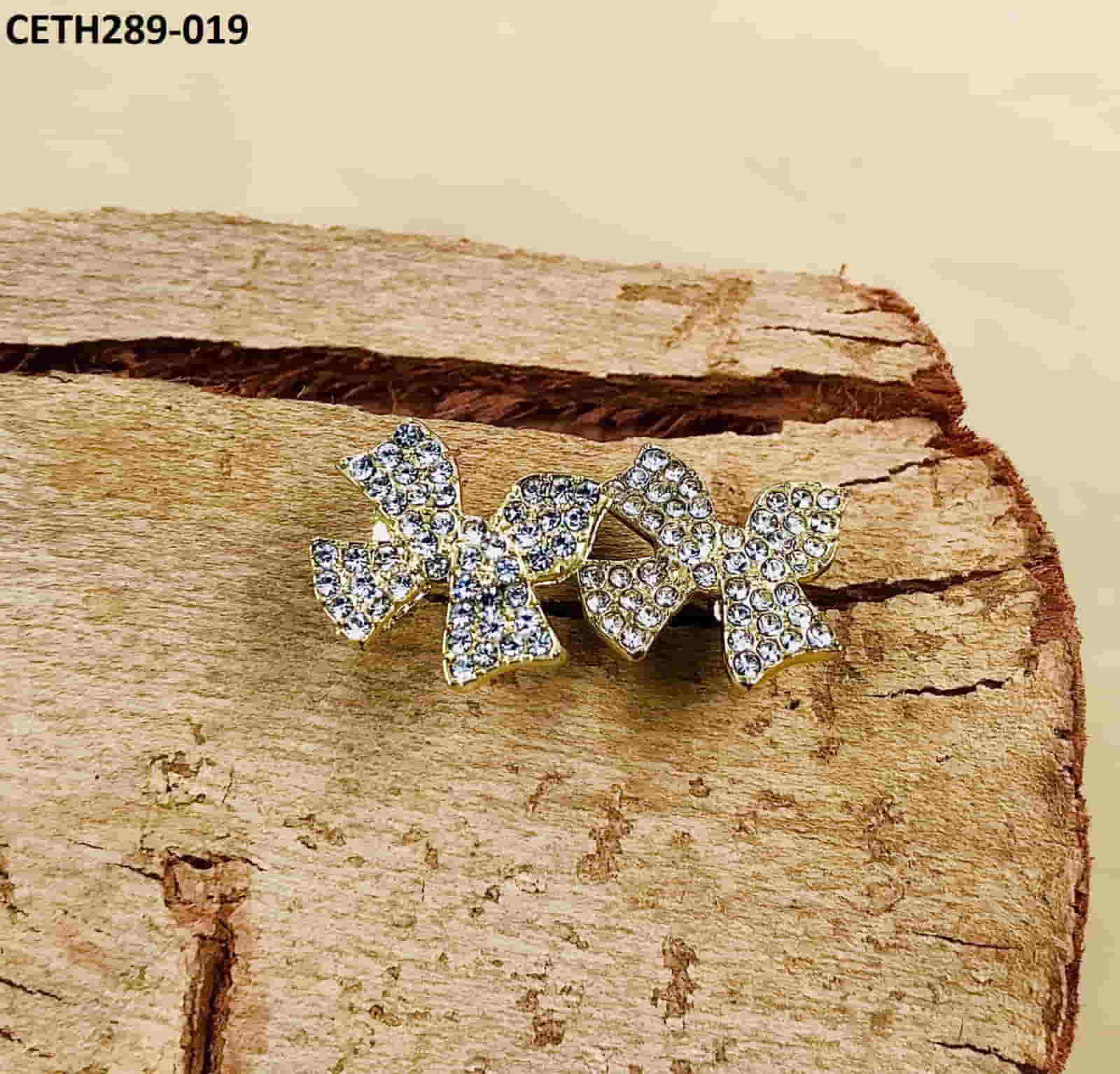 CETH289 YQG White Bow Stud Tops Pair - CETH