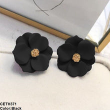 CETH371 LSH Painted Flower Stud Tops Pair - CETH