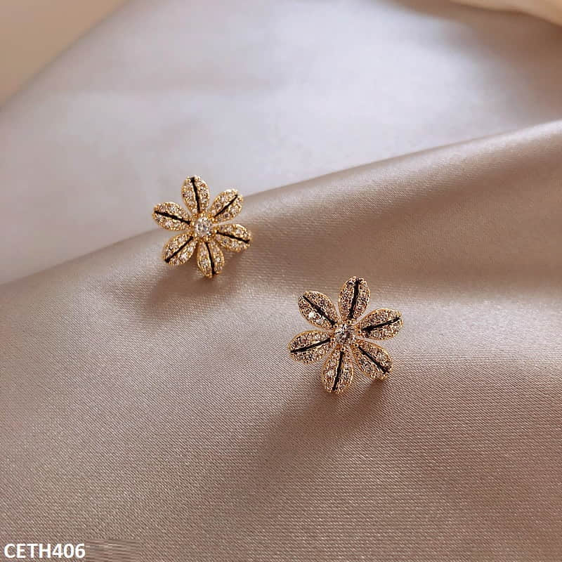 CETH406 XST Flower Stud Pair - CETH