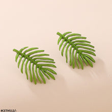 CETH512 QWN Painted Leaf Stud Tops Pair - CETH