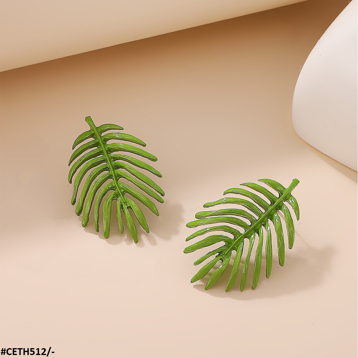 CETH512 QWN Painted Leaf Stud Tops Pair - CETH