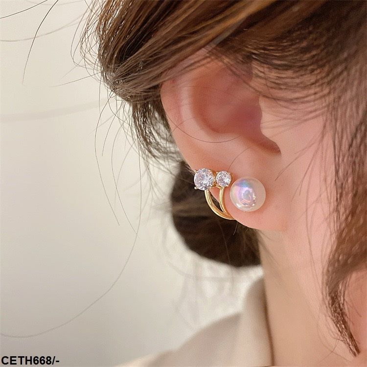 CETH668 ZCD Curve Pearl Ear Tops Pair - CETH