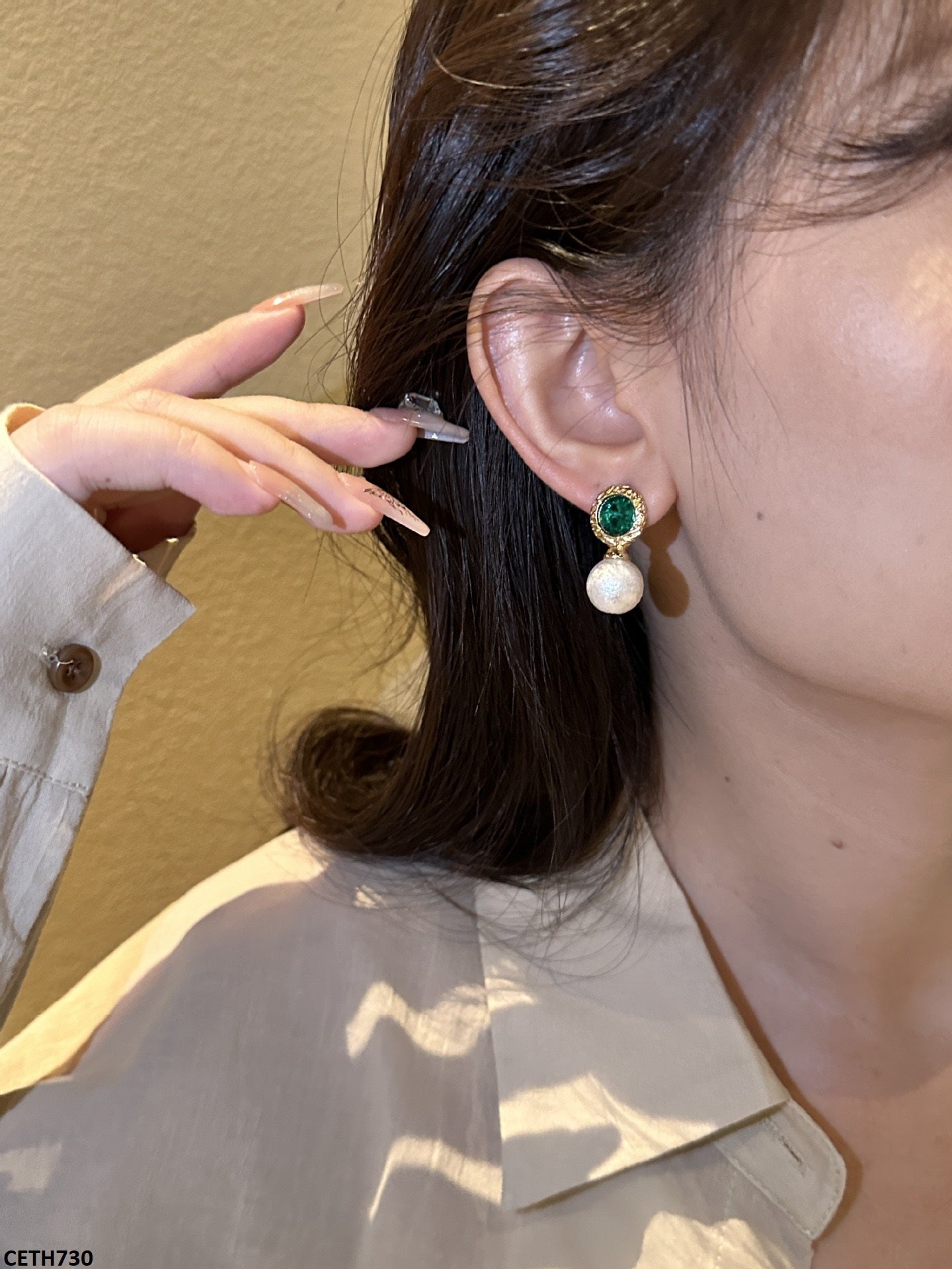 CETH730 YHC Round Pearl Tops Pair - CETH