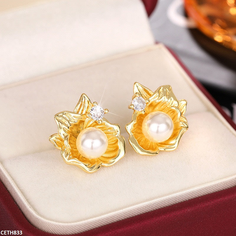 CETH833 CSH Pearl/Flower Tops Pair - CETH