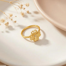 CRGH00906 MOX Stainless Steel Flower Heart Ring - CRGH