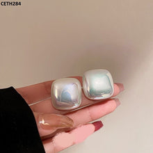 CETH284 ZLX Cushion Stud Tops Pair - CETH