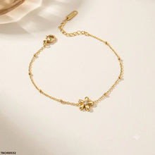 TBCH00532 MMJ Stainless Steel Flower Bracelet - TBCH