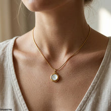 TPSH00786 MMJ Stainless Steel Round Pendant - TPSH