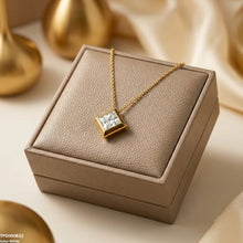TPSH00822 MMJ  Stainless Steel Square  Drop Pendant - TPSH