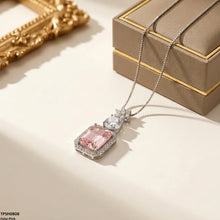 TPSH00808 MMJ Square Flower Pendant - TPSH