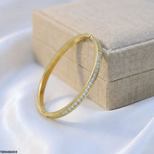 TBRH00459 MMJ Stainless Steel Round Stone Braclet - TBRH
