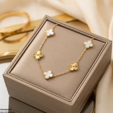 TNCH00343 MMJ Stainless Steel Flower Necklace - TNCH