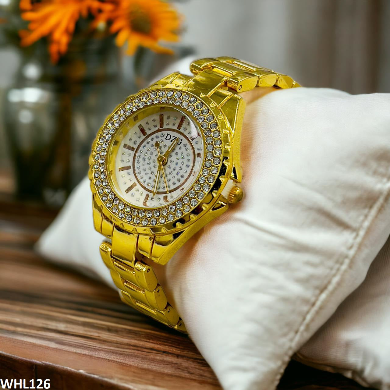 WHL126 WUT Rhinestone Round Dial Quartz Watch - WHL
