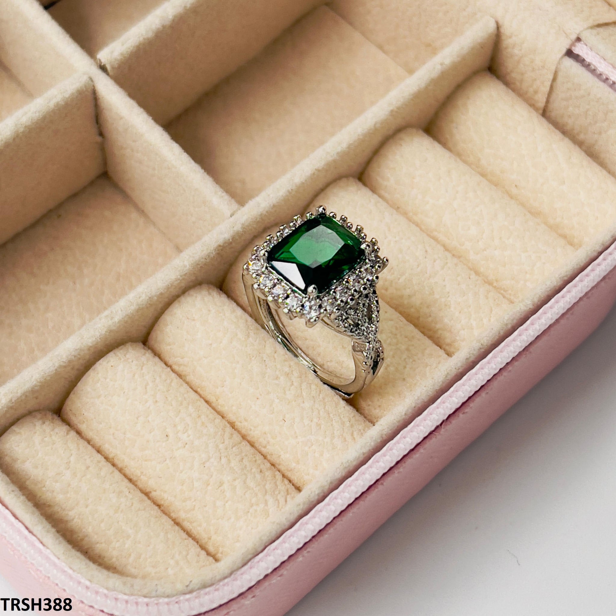 TRSH388 GWH Rectangle Adjustable Ring - TRSH