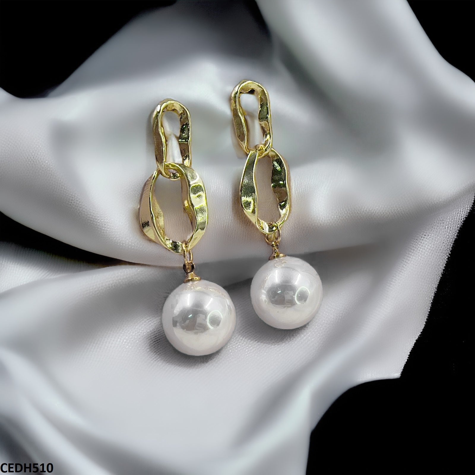 CEDH510 RHJ Chain Pearl Drop Earrings Pair  - CEDH