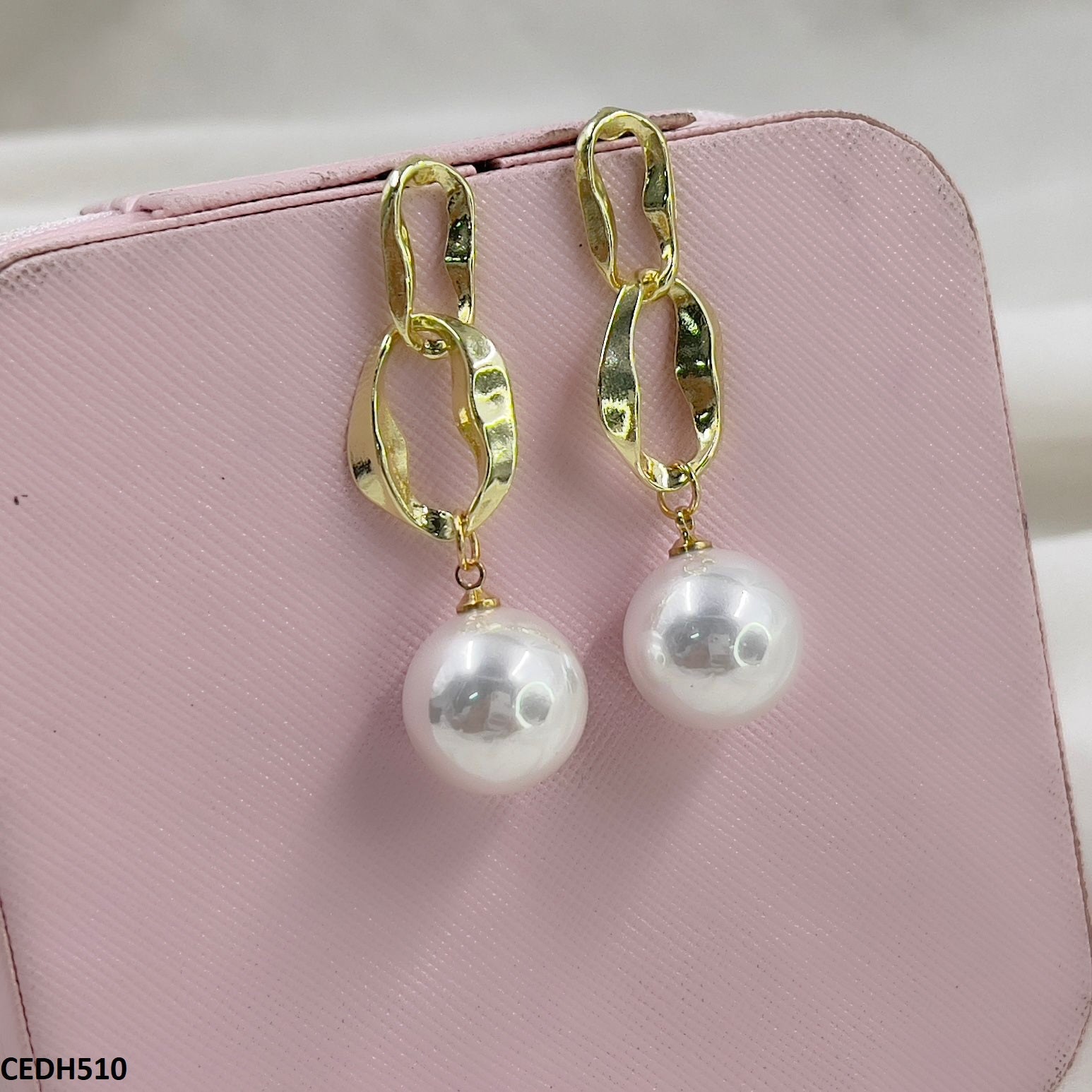 CEDH510 RHJ Chain Pearl Drop Earrings Pair  - CEDH
