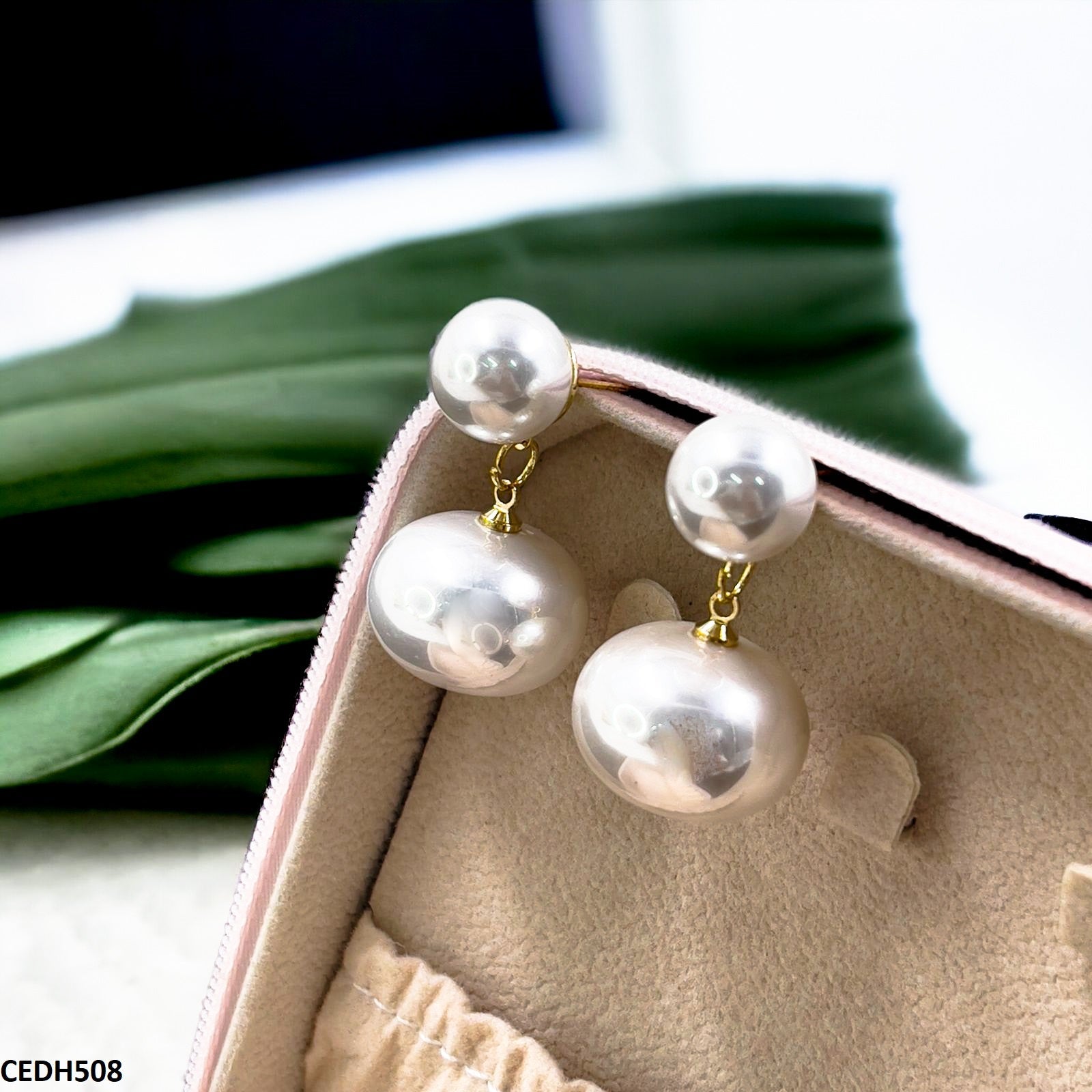 CEDH508 RHJ Round Pearl Drop Earrings Pair  - CEDH