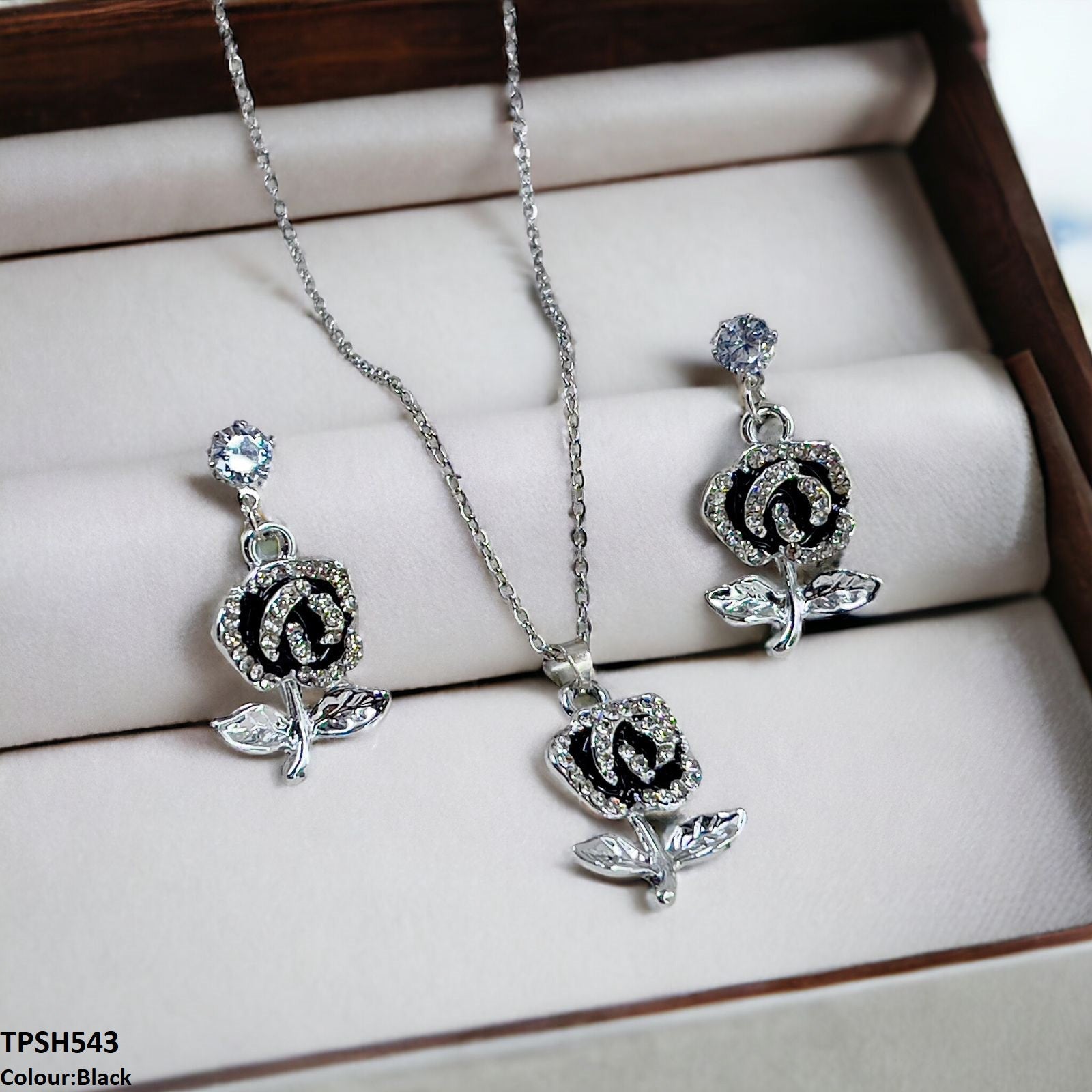 TPSH543 GCQ Flower Pendent Set - TPSH