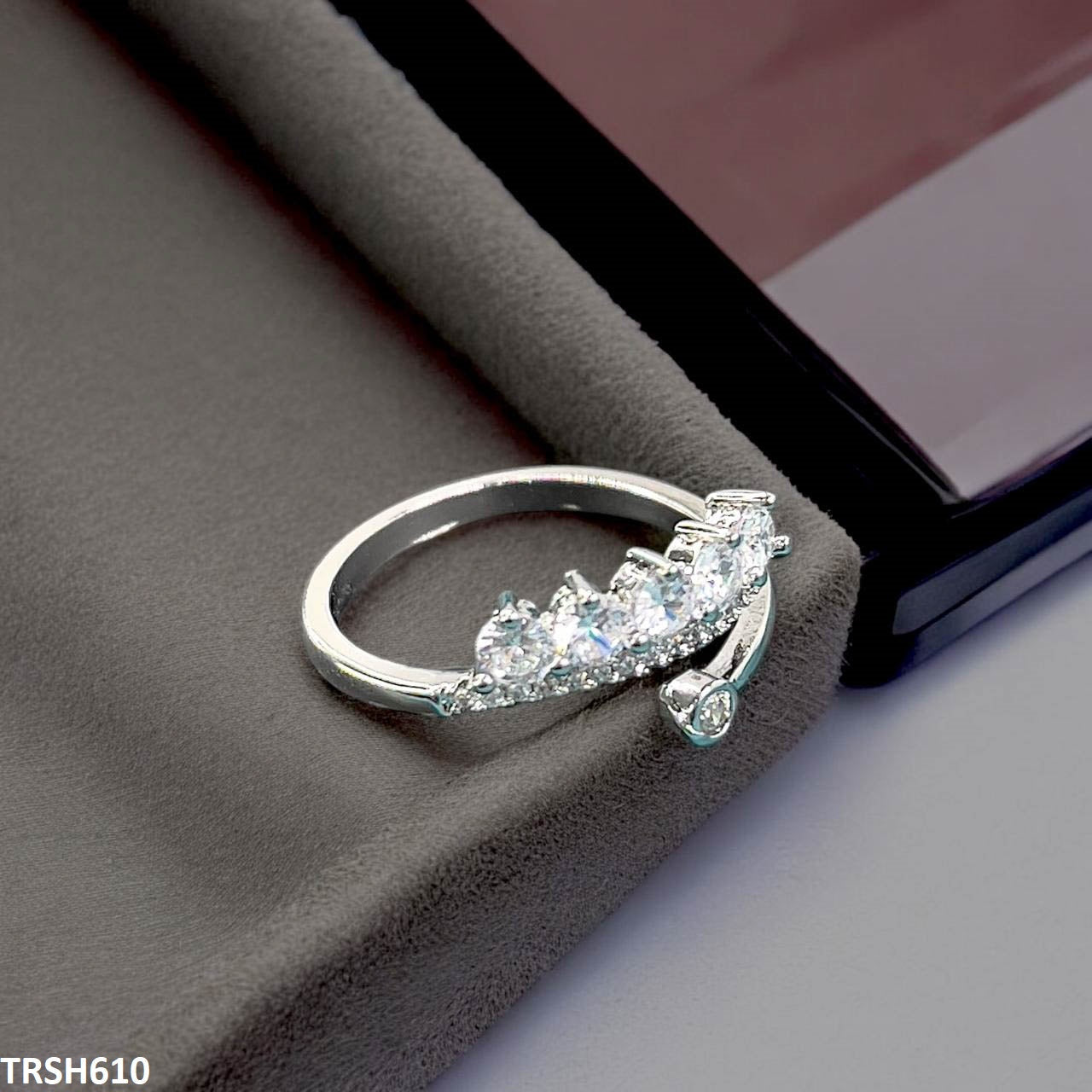 TRSH610 SJS Round Stone Ring Adjustable - TRSH