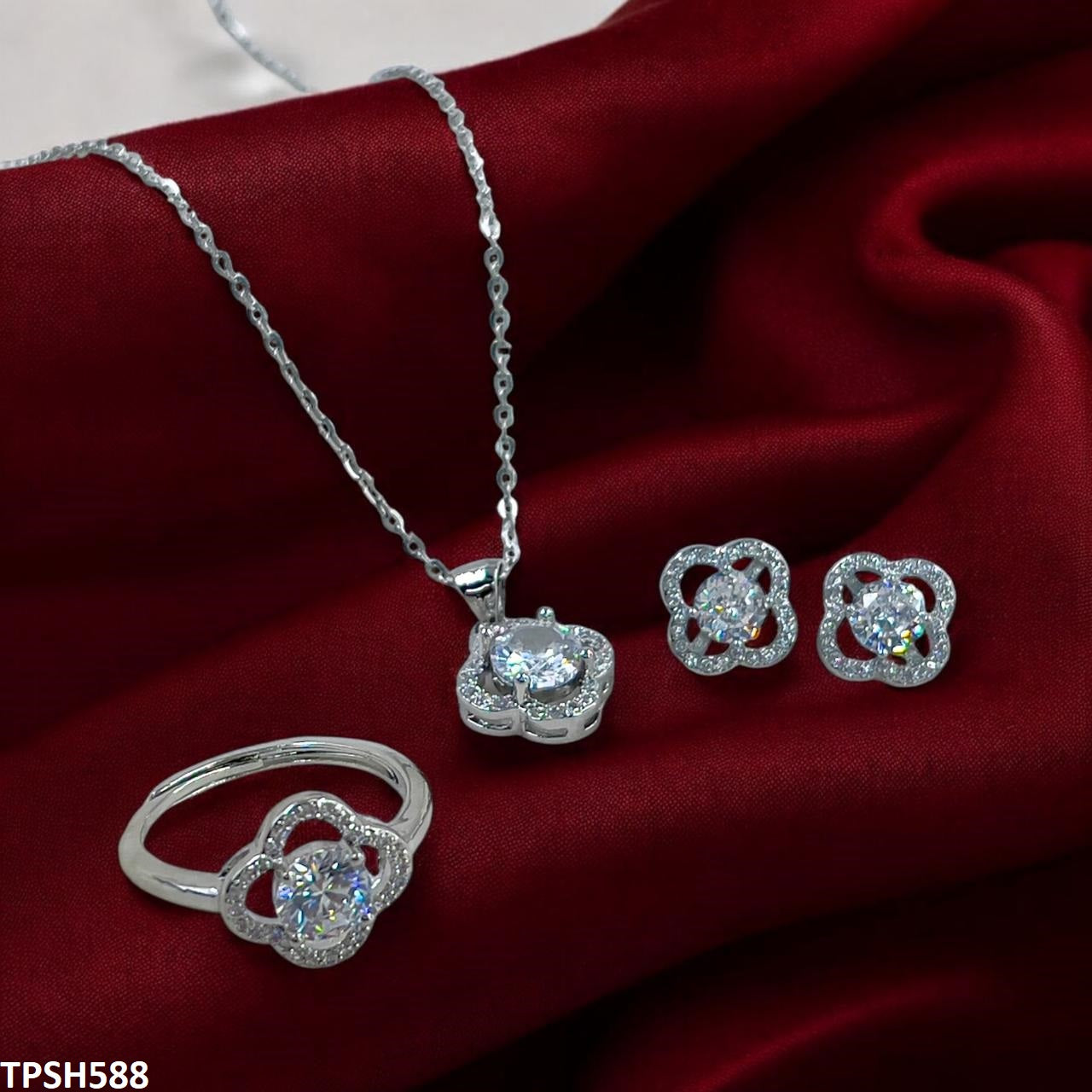 TPSH588 JJF Clover Pendent Set-CPSH