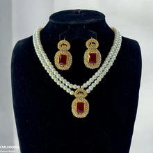 CMLH00058 FRN Vase Shaped Mala Set - CMLH