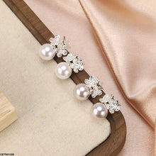 CETH01298 YHC Round Pearl Flower Tops Pair - CETH