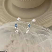 CEDH00736 YHC Pearl Leaf Drop Earrings - CEDH