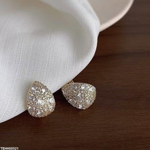 TEHH00521  YHC Triangle Hoops Pair - TEHH