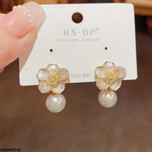 CEDH00744 YHC Flower Pearl Drop Earrings - CEDH