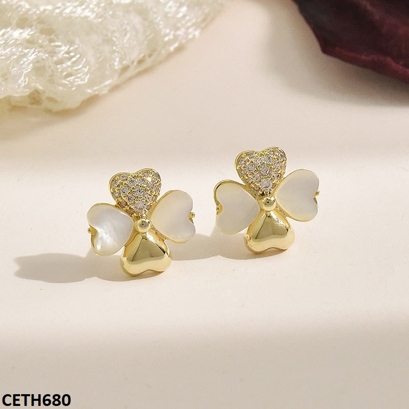 CETH680 YQG Flower Stud Tops Pair - CETH