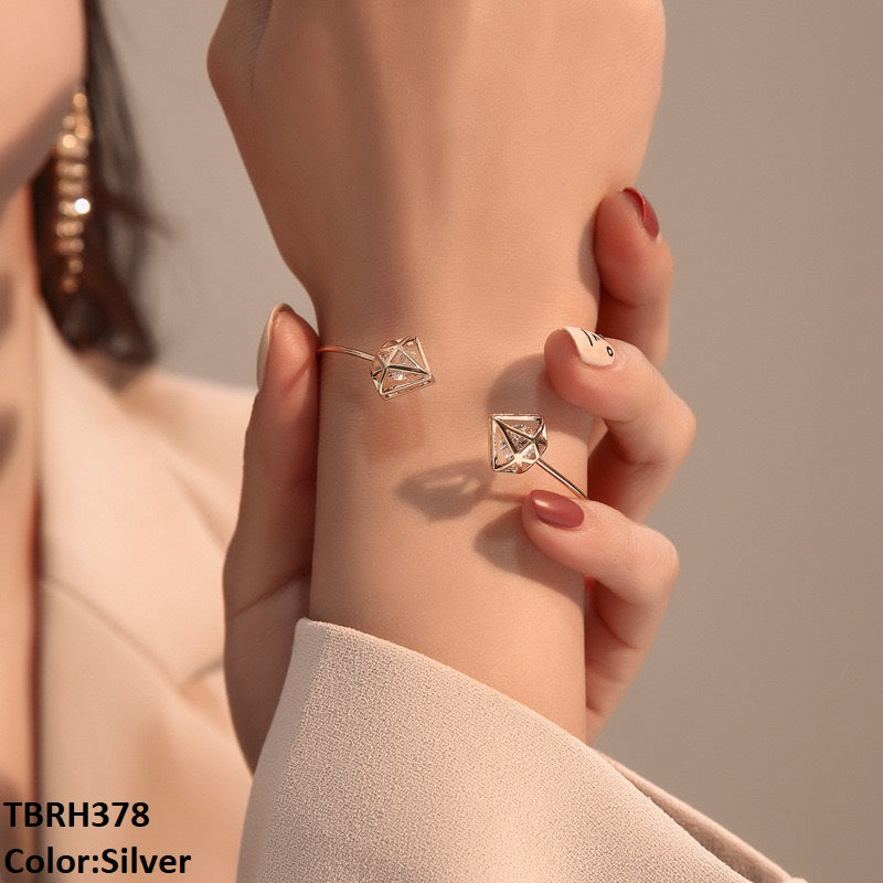 TBRH378 QWN Round Stone Covered Triangle Bracelet - CBRH