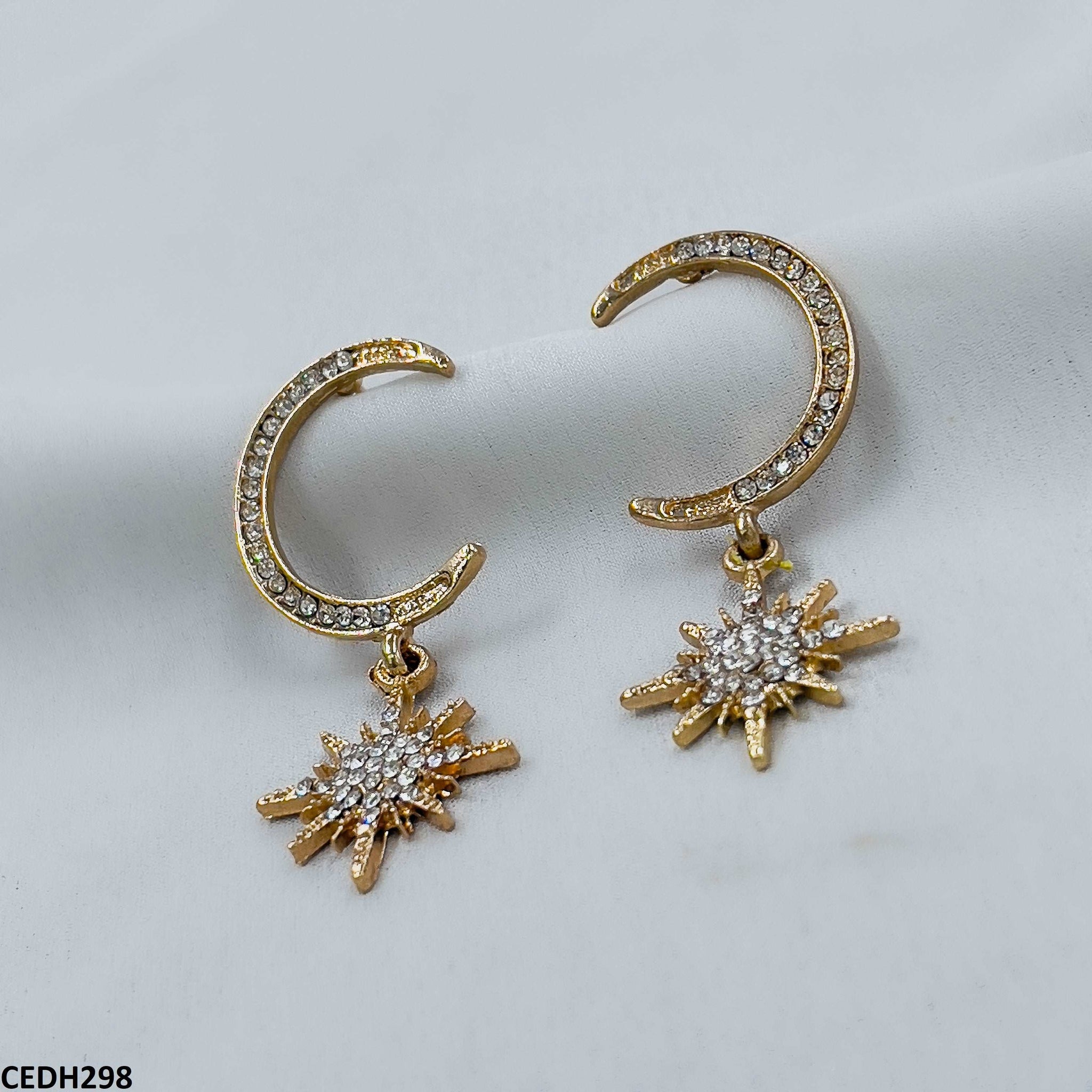 CEDH298 SGC Moon & Star Drop Earrings Pair - CEDH