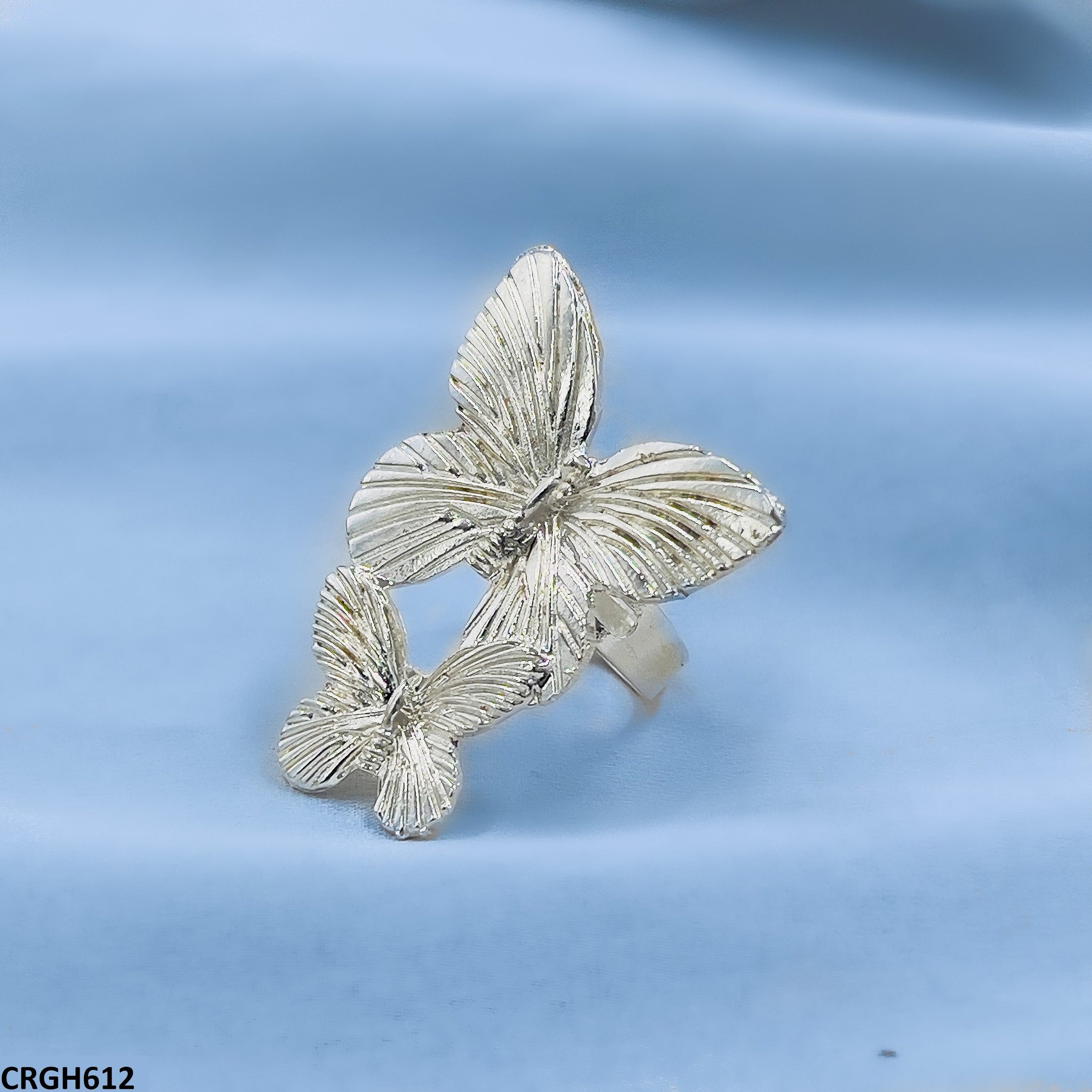 CRSH612 SDQ Double Butterfly Ring - CRSH