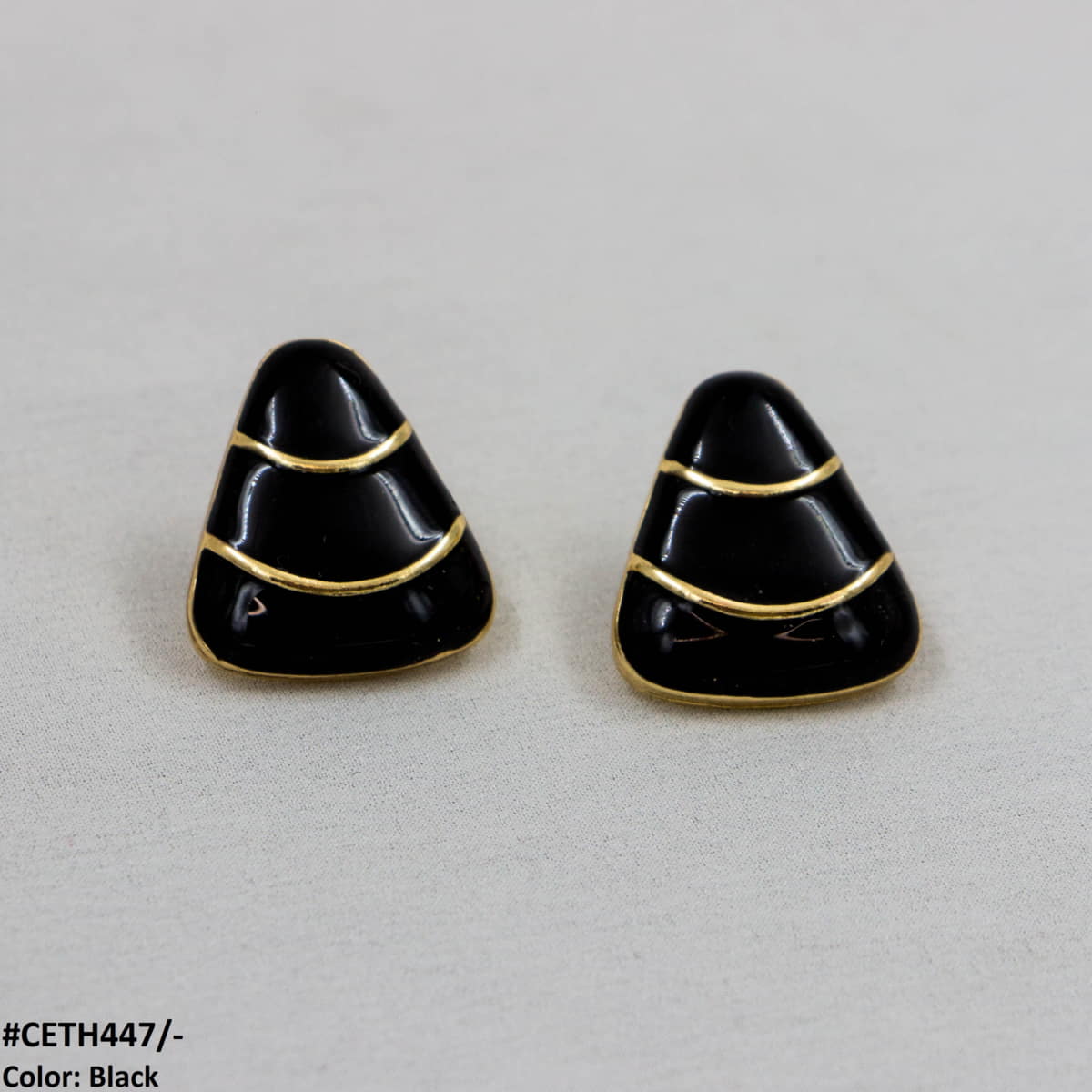 CETH447 YUL Trianlge  Stud Tops Pair - CETH
