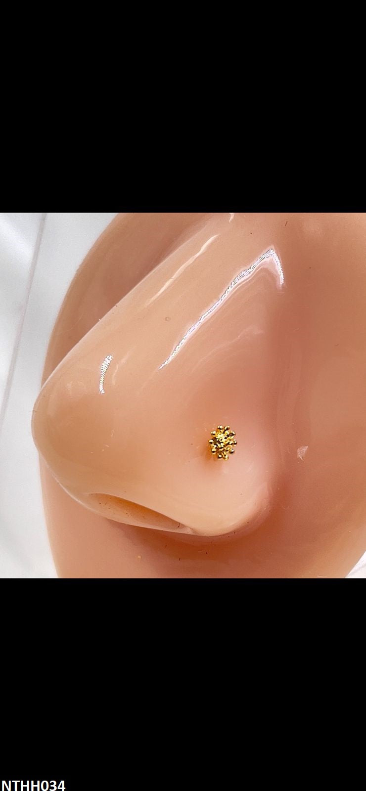 NTHH034 XYL Flower Nose Pin - NTHH