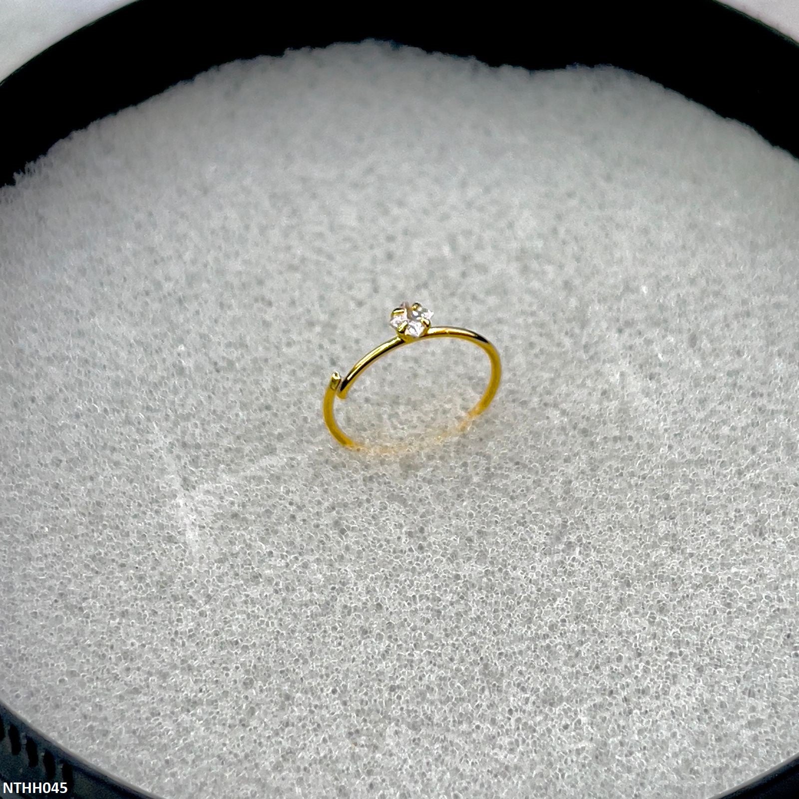 NTHH045 XYL Ring Nose Pin - NTHH