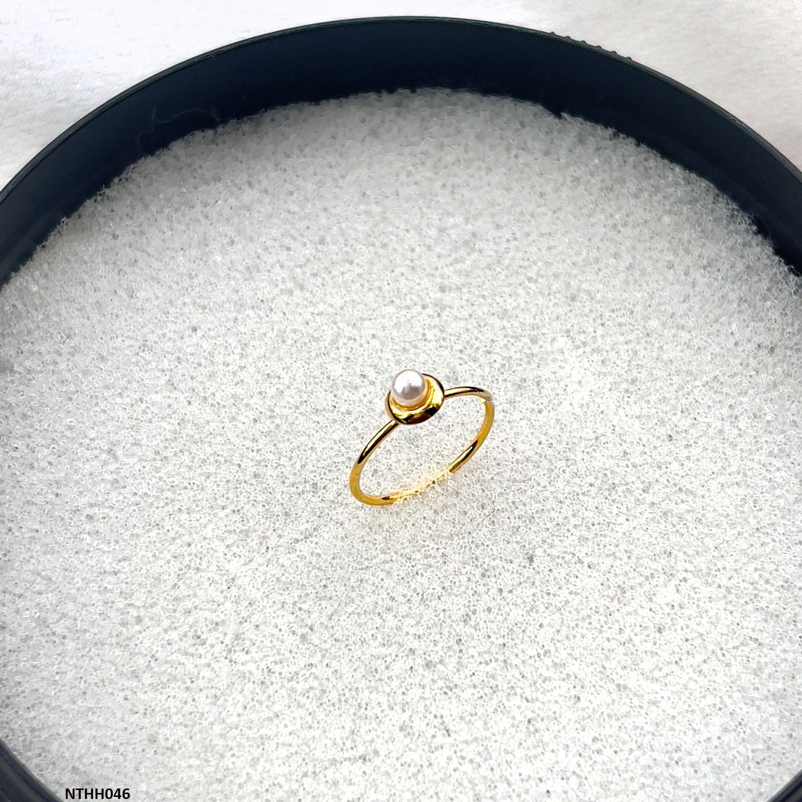 NTHH046 XYL Pearl Ring Nose Pin - NTHH