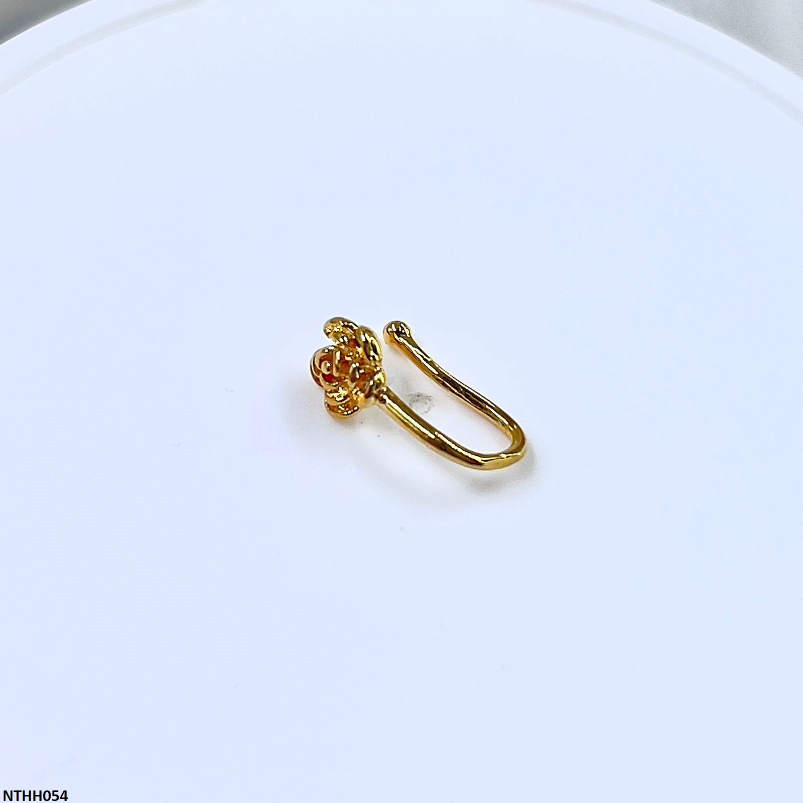NTHH054 XYL Flower Nose Pin - NTHH