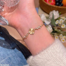 TBCH00525 HJF Heart Flower Bracelet Adjustable - TBCH