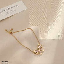 TBCH158 QWN Butterfly/Box Chain Hand Bracelet - CBCH