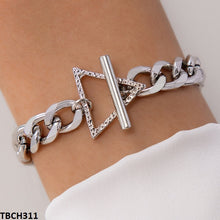 TBCH311 YYE Triangle Link Bracelet - CBCH