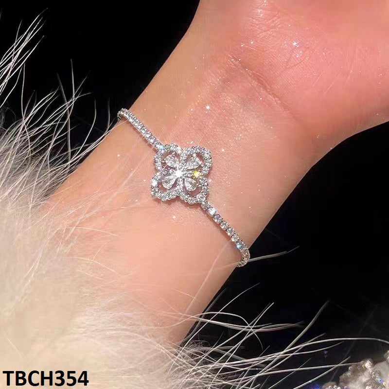 TBCH354 GWH Flower Bracelet - TBCH